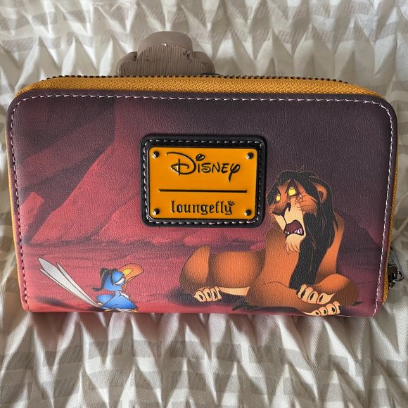 Loungefly Disney Lion King Scene Scar Ziparound Wallet. NWT - Picture 2 of 3